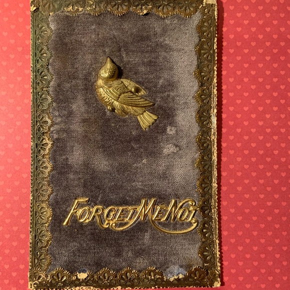 5 Antique Valentine’s Day Postcards - Picture 2 of 9